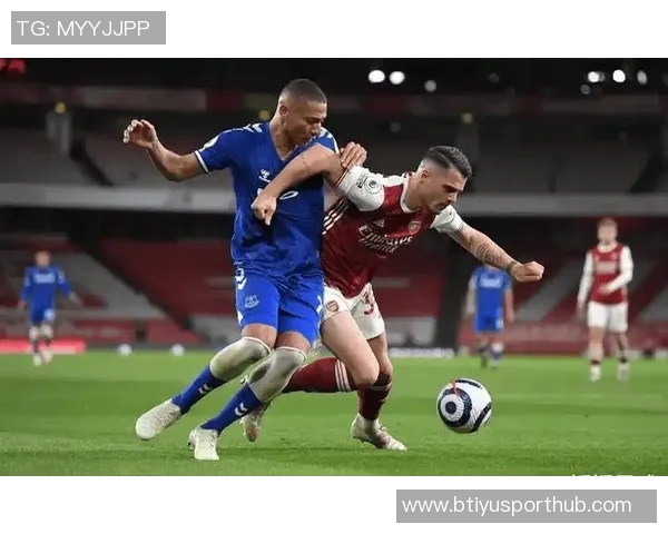 罗马以2500万欧元签下18岁马赛前锋瓦斯正式加盟球队